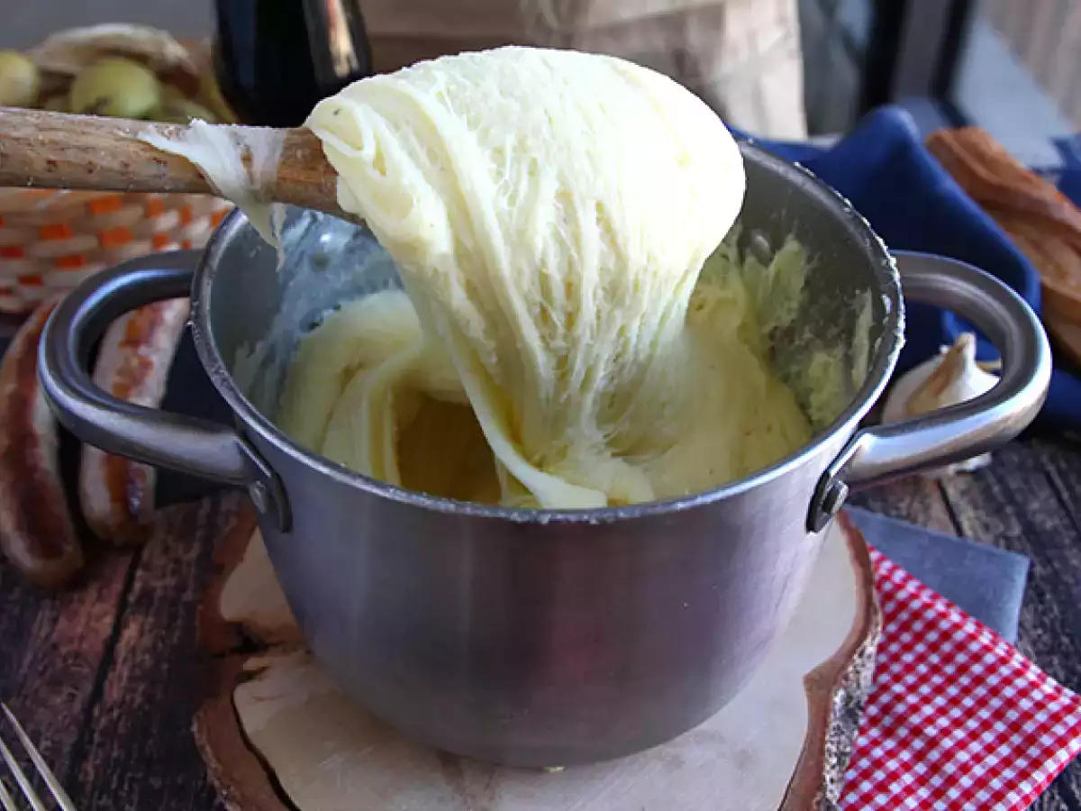 Λουκάνικο Aligot - φωτογραφία 2