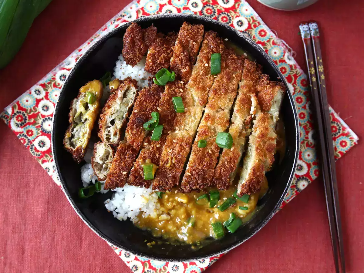 Μελιτζάνα παναρισμένη με φρυγανιά panko, ιαπωνικό κάρυ τύπου katsu, αλλά χορτοφαγικό - φωτογραφία 2