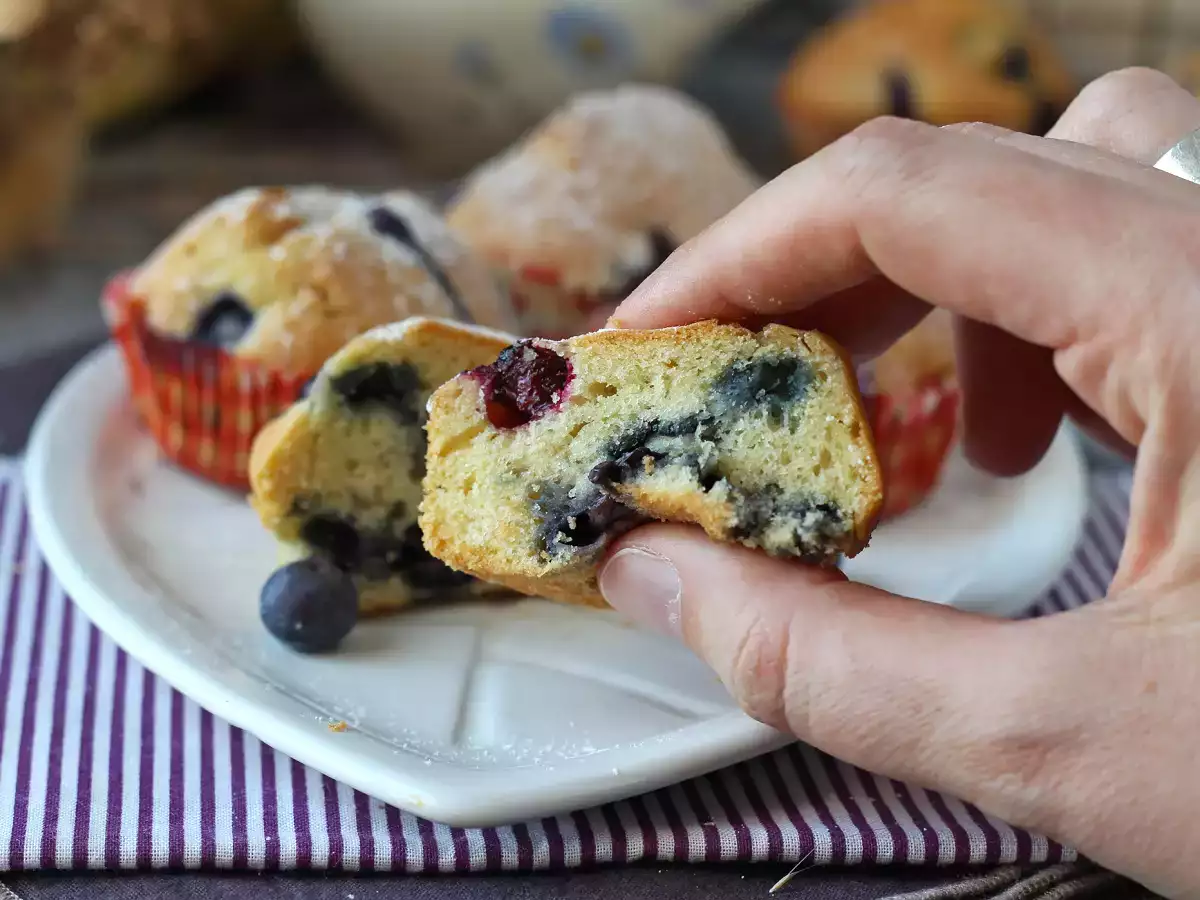Muffins με βατόμουρα, μια μίνι εκδοχή της πίτας Πυρηναίων! - φωτογραφία 4