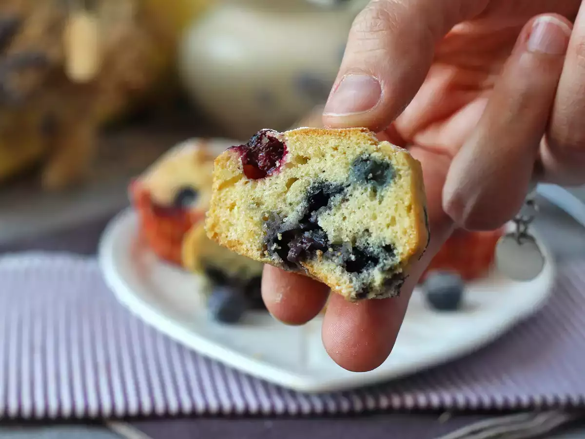 Muffins με βατόμουρα, μια μίνι εκδοχή της πίτας Πυρηναίων! - φωτογραφία 8