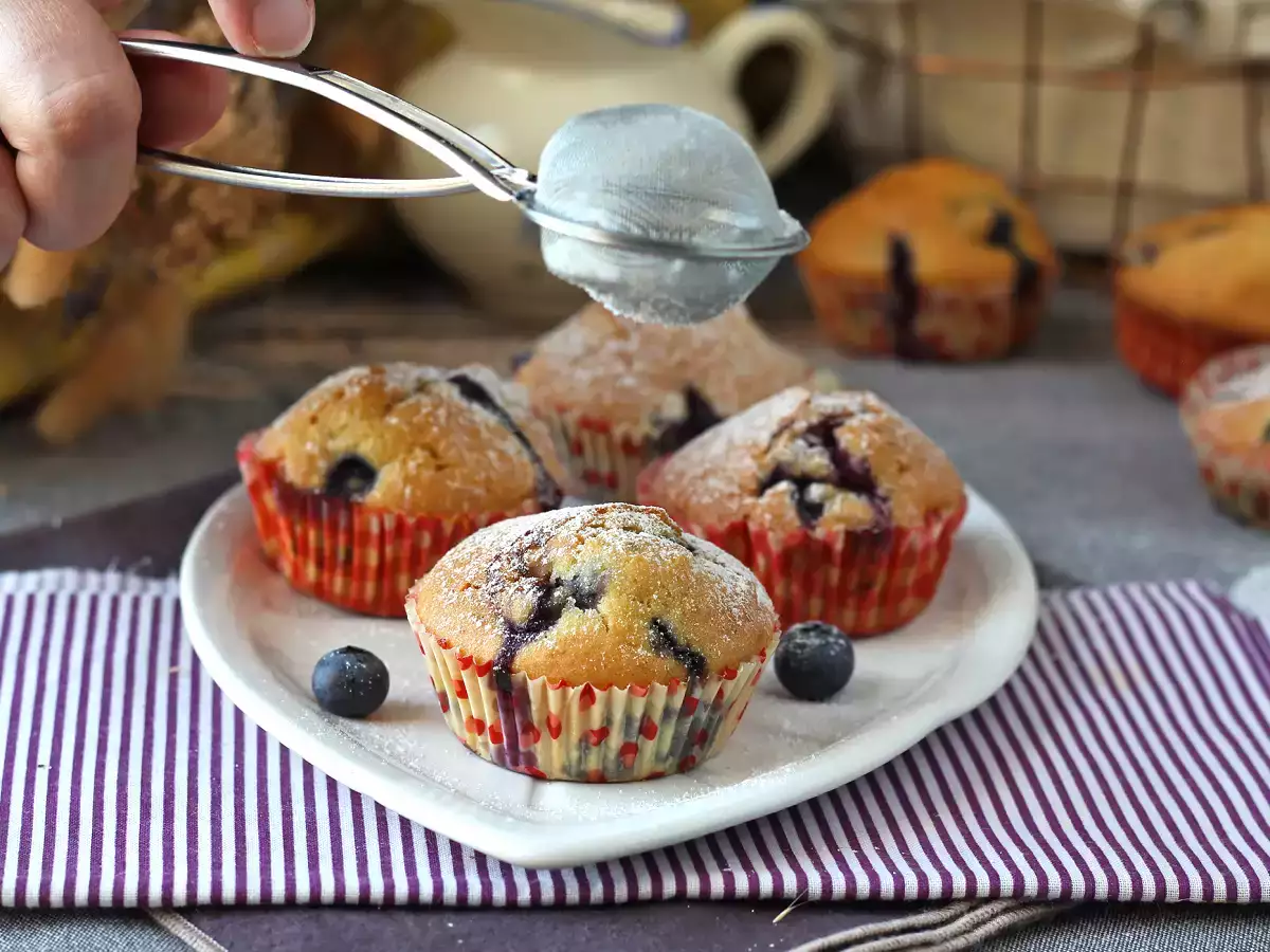 Muffins με βατόμουρα, μια μίνι εκδοχή της πίτας Πυρηναίων! - φωτογραφία 10