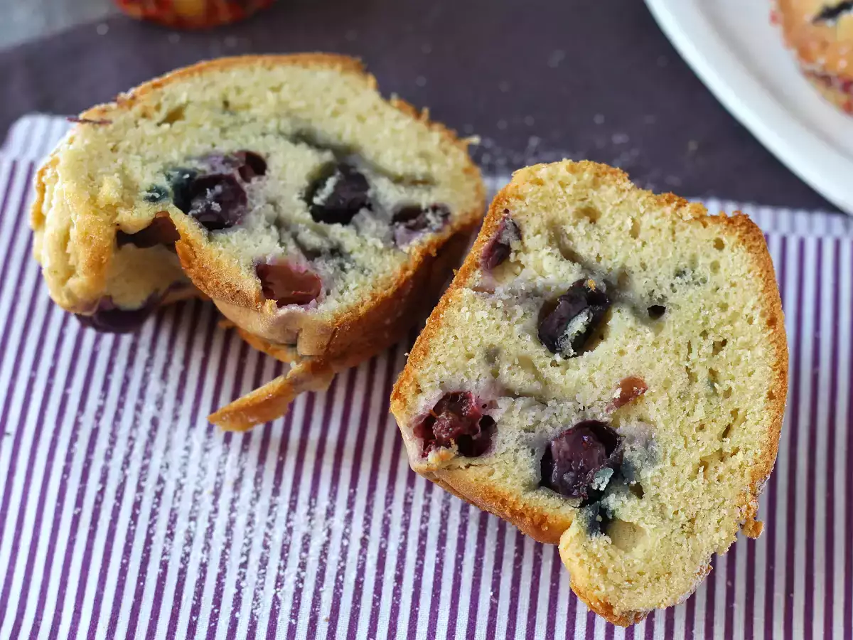 Muffins με βατόμουρα, μια μίνι εκδοχή της πίτας Πυρηναίων! - φωτογραφία 12