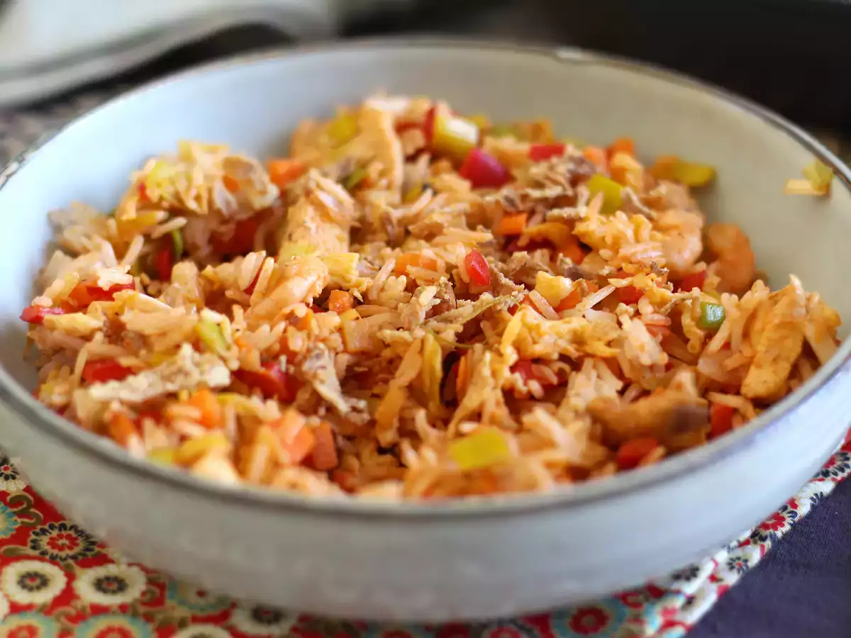 Nasi goreng, το ινδονησιακό πιάτο ρυζιού - φωτογραφία 3