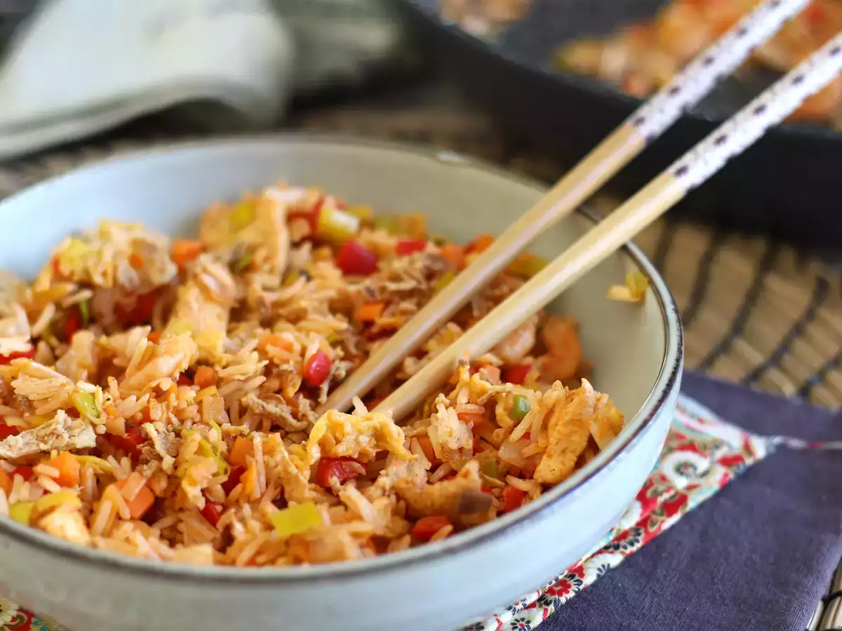 Nasi goreng, το ινδονησιακό πιάτο ρυζιού - φωτογραφία 5