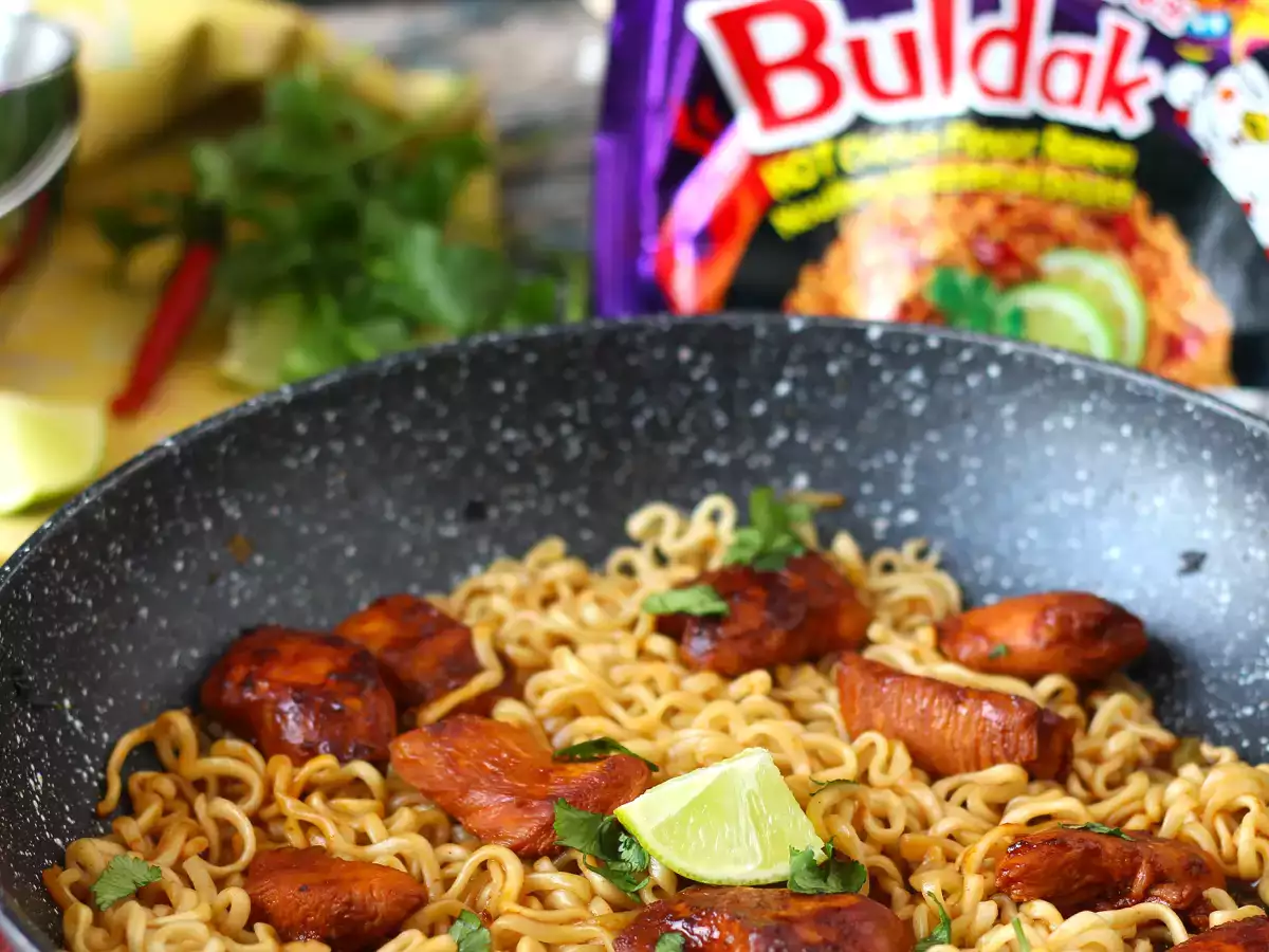 Πώς να μαγειρέψετε buldak habanero lime noodles, συνταγή με μαριναρισμένο κοτόπουλο! - φωτογραφία 4