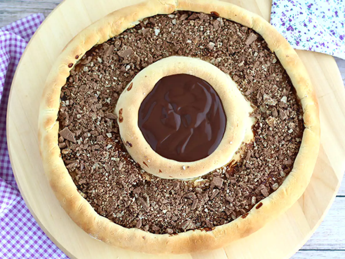Πίτσα με Kit Kat και γιαούρτι Σοκολάτα Danette - φωτογραφία 3