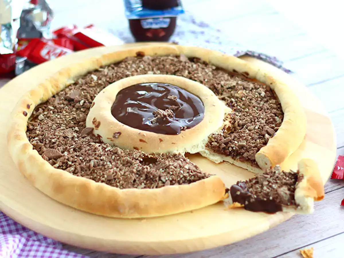 Πίτσα με Kit Kat και γιαούρτι Σοκολάτα Danette - φωτογραφία 4