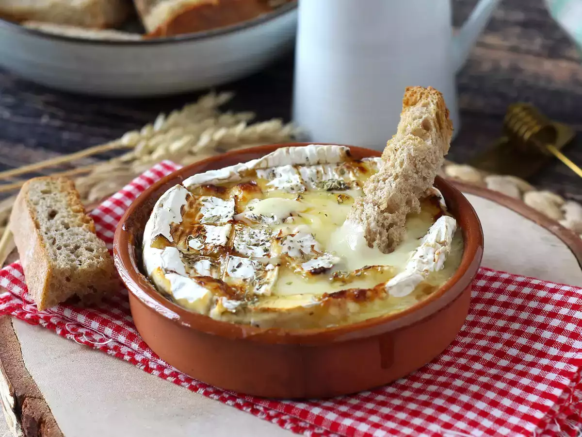 Ψητό τυρί Camembert με τη φριτέζα αέρος!
