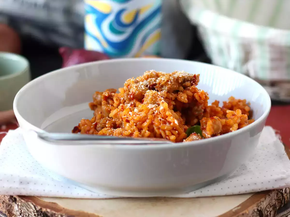 Ριζότο 'nduja και λουκάνικο, ένα πρώτο πιάτο με έντονη γεύση - φωτογραφία 4