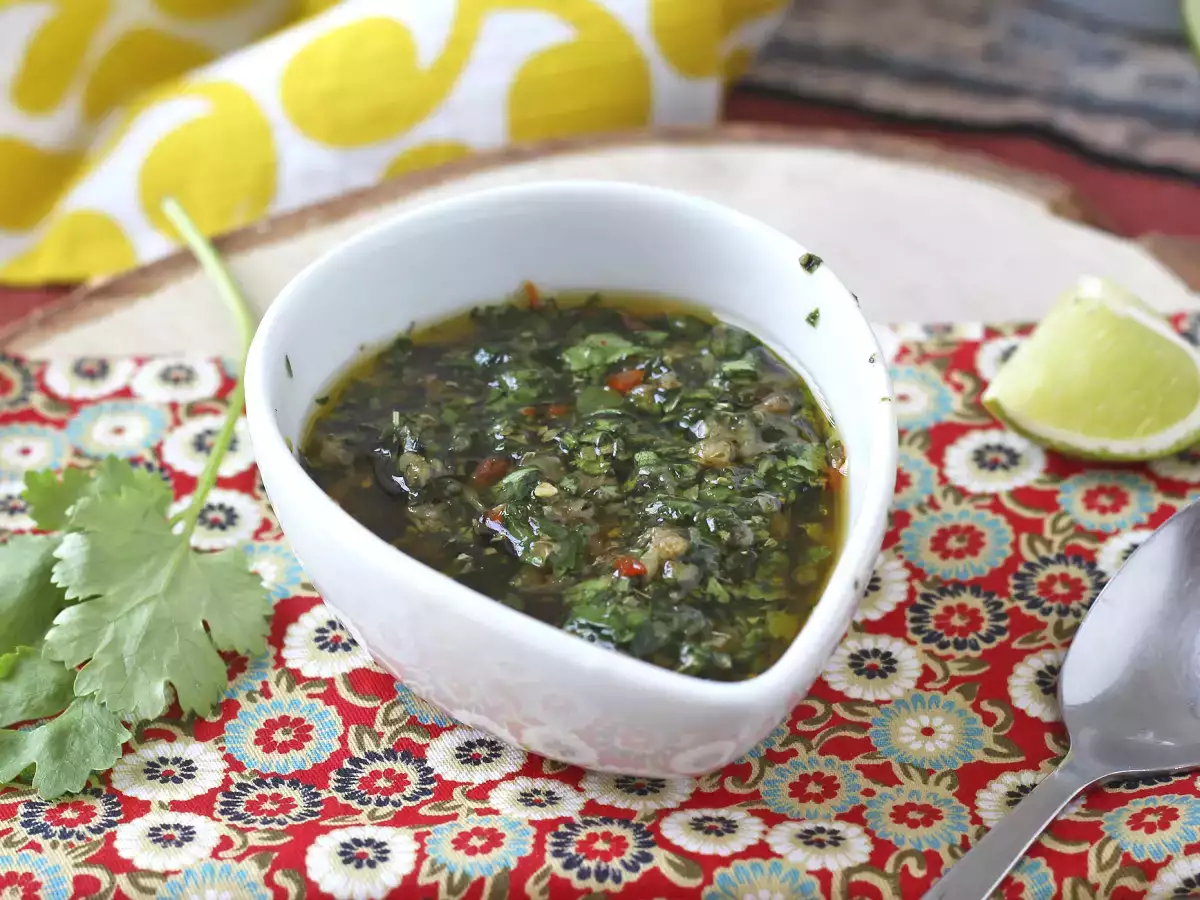 Σάλτσα Chimichurri: η τέλεια πινελιά για τα ψητά και τα μπάρμπεκιου σας.