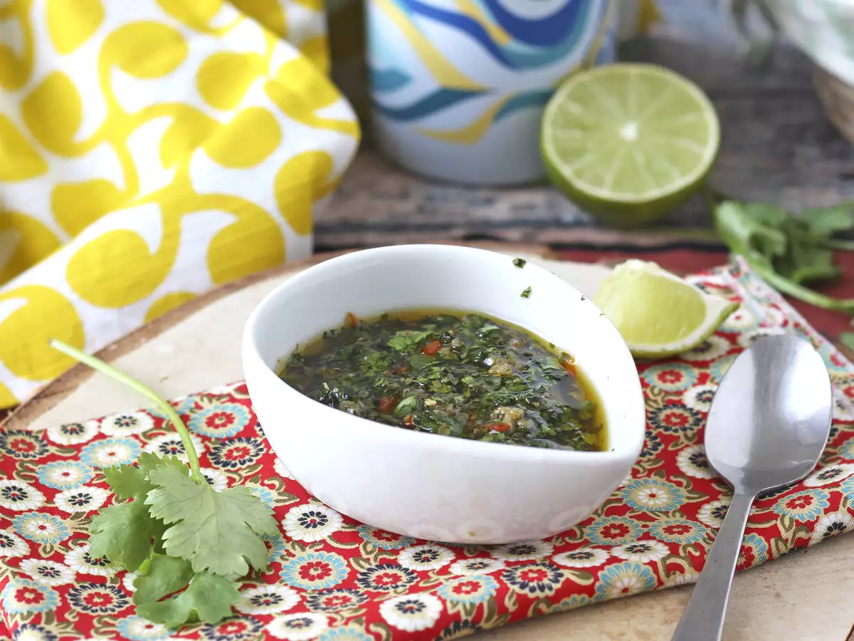 Σάλτσα Chimichurri: η τέλεια πινελιά για τα ψητά και τα μπάρμπεκιου σας. - φωτογραφία 2