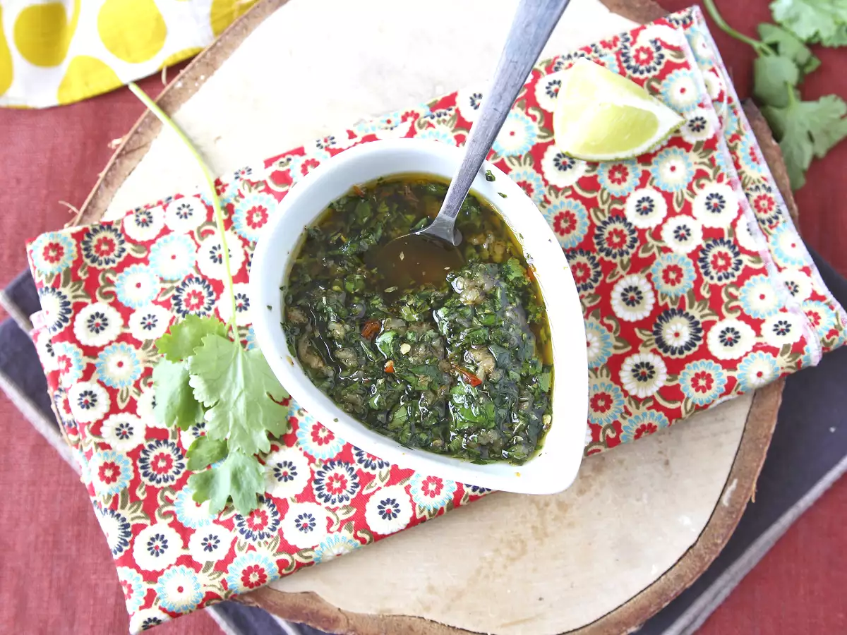 Σάλτσα Chimichurri: η τέλεια πινελιά για τα ψητά και τα μπάρμπεκιου σας. - φωτογραφία 3