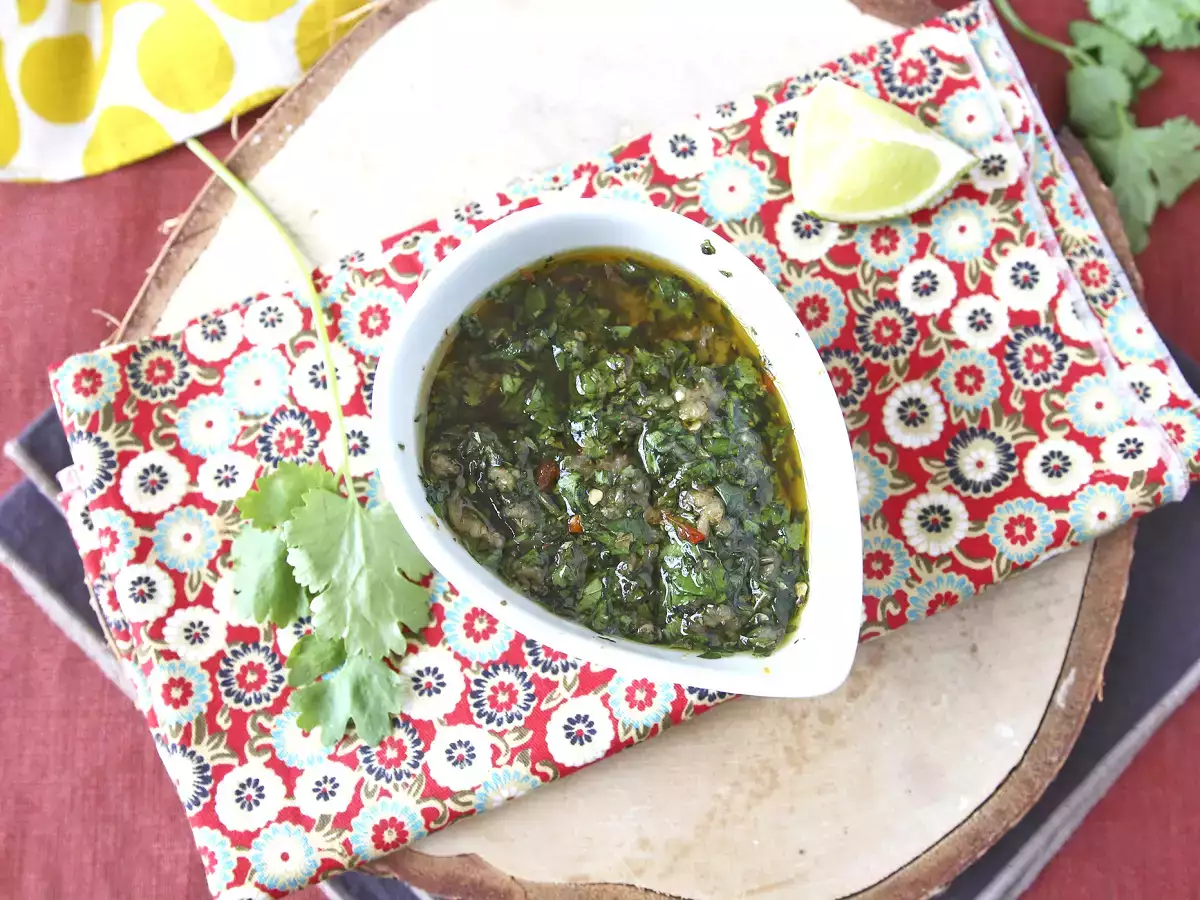 Σάλτσα Chimichurri: η τέλεια πινελιά για τα ψητά και τα μπάρμπεκιου σας. - φωτογραφία 7