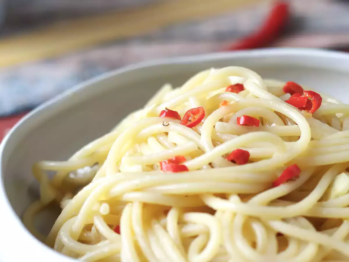 Spaghetti aglio, olio e peperoncino: το πιάτο της τελευταίας στιγμής της ιταλικής παράδοσης