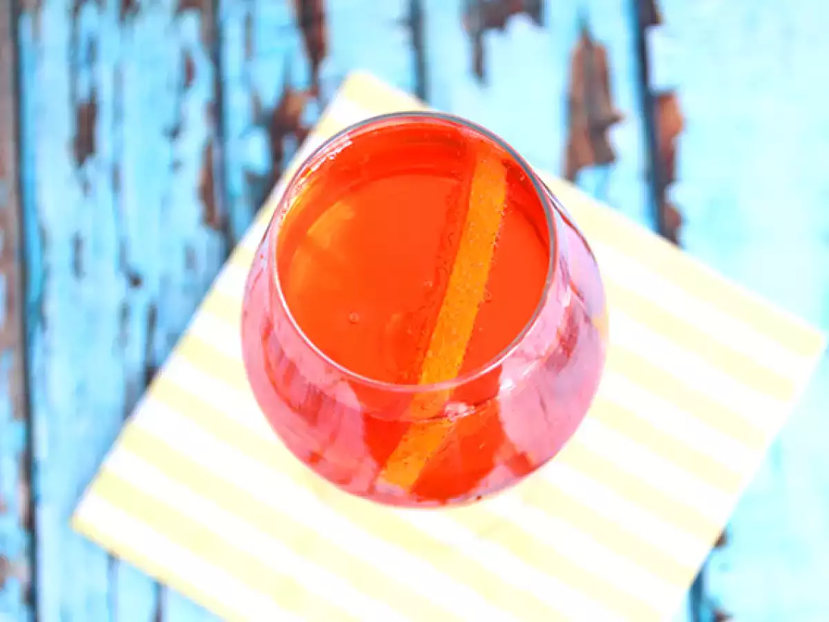 Spritz, το διάσημο ιταλικό κοκτέιλ με Aperol - φωτογραφία 3