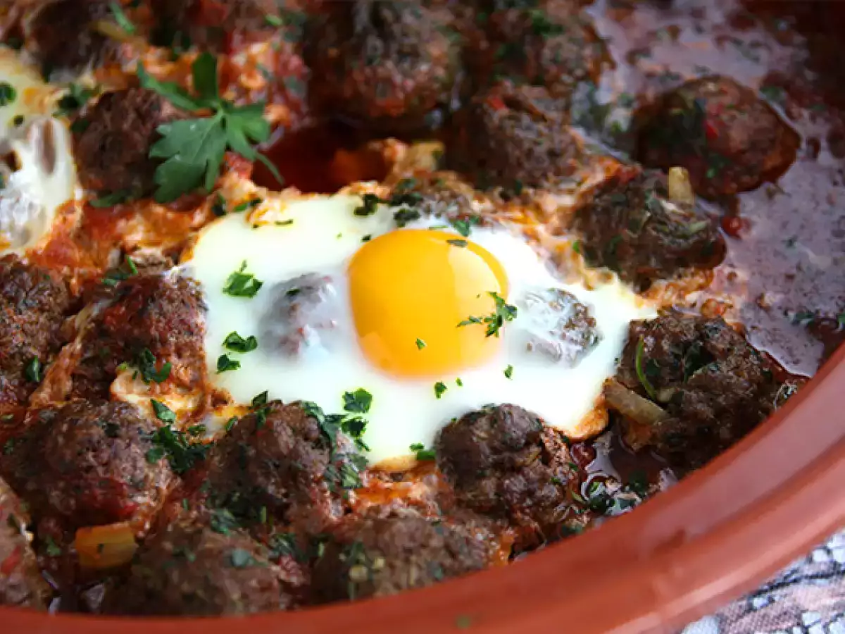 Tajine από κεφτά (κεφτέδες με μπαχαρικά και βότανα) - φωτογραφία 3