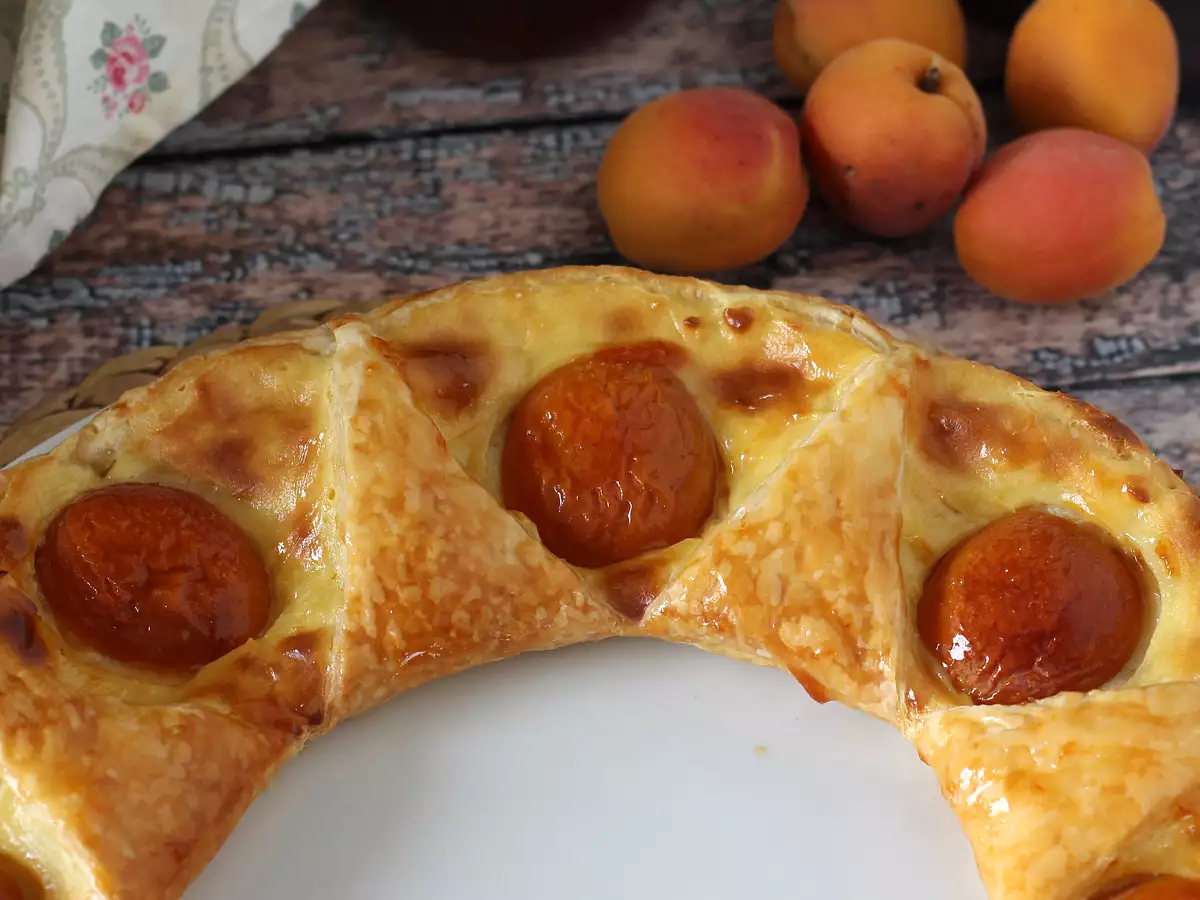Tarte oranaise - Σφολιάτα, κρέμα και βερίκοκα - φωτογραφία 3