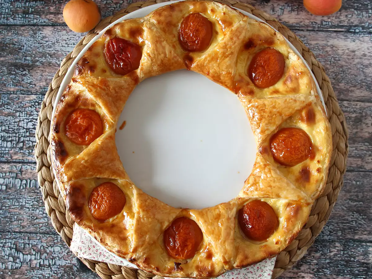 Tarte oranaise - Σφολιάτα, κρέμα και βερίκοκα - φωτογραφία 5