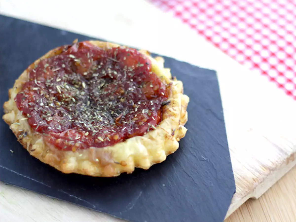 Τάρτες με ντομάτα κεράσι tatin - φωτογραφία 3