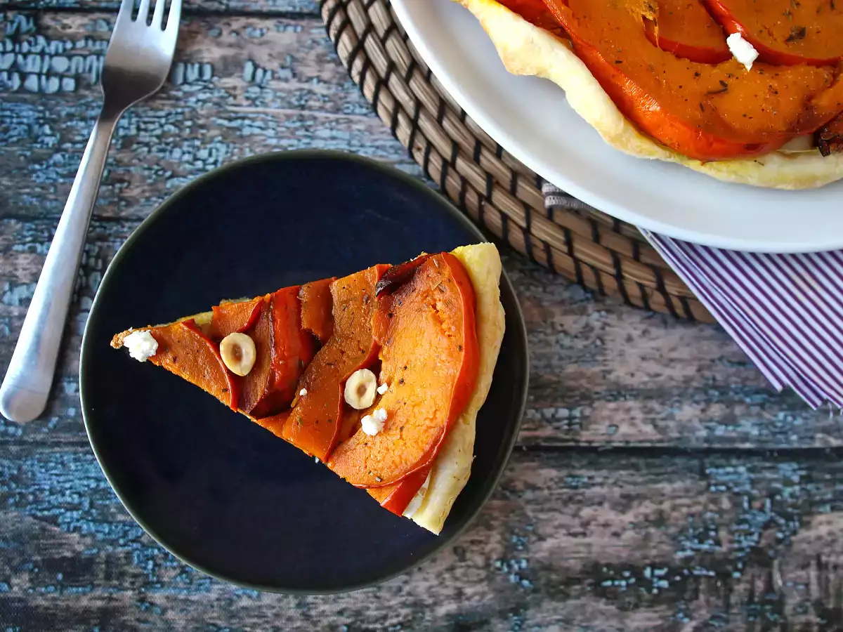 Tatin κολοκύθας με κατσικίσιο τυρί και μέλι - φωτογραφία 8