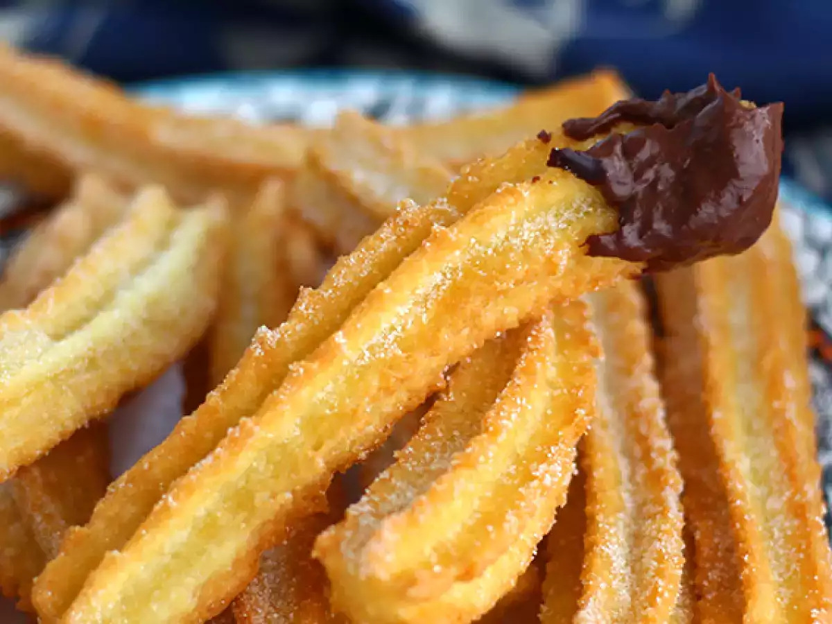 Τραγανά και ελαφριά churros - φωτογραφία 3