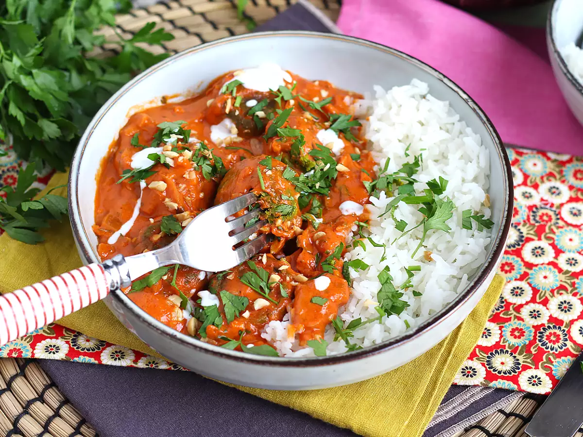 Vegan Malai Kofta: κεφτεδάκια από ρεβίθια με σάλτσα ντομάτας - φωτογραφία 2
