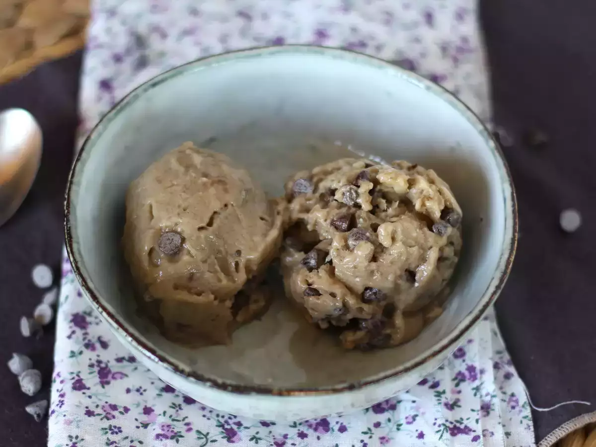 Vegan παγωτό μπανάνα σούπερ εύκολο να φτιάξεις γεύση μπισκότου! Vegan ζύμη μπισκότων - φωτογραφία 2