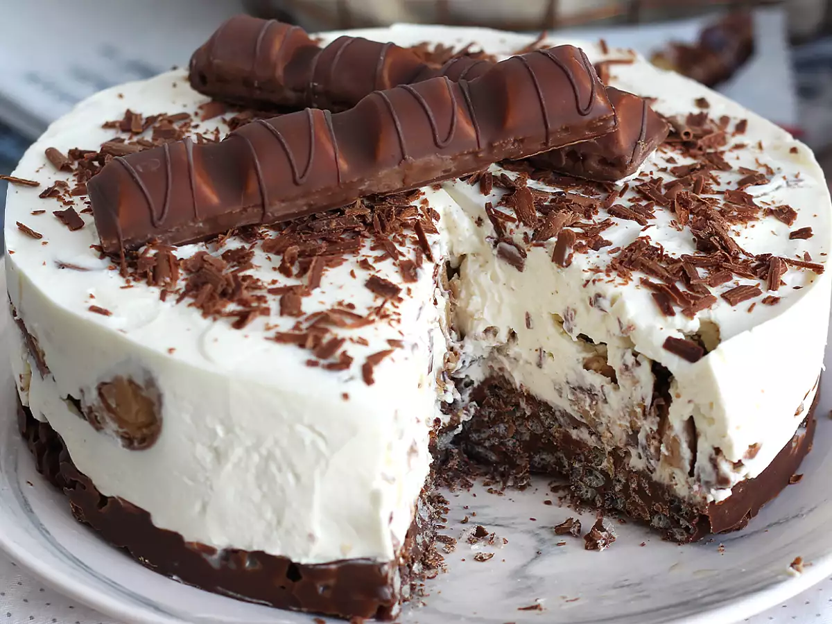 Υπέροχο cheesecake Kinder Bueno χωρίς ψήσιμο - φωτογραφία 3