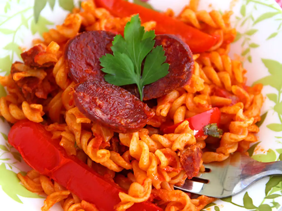 Ζυμαρικά με chorizo - φωτογραφία 2