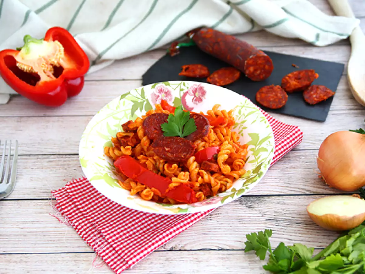 Ζυμαρικά με chorizo - φωτογραφία 3