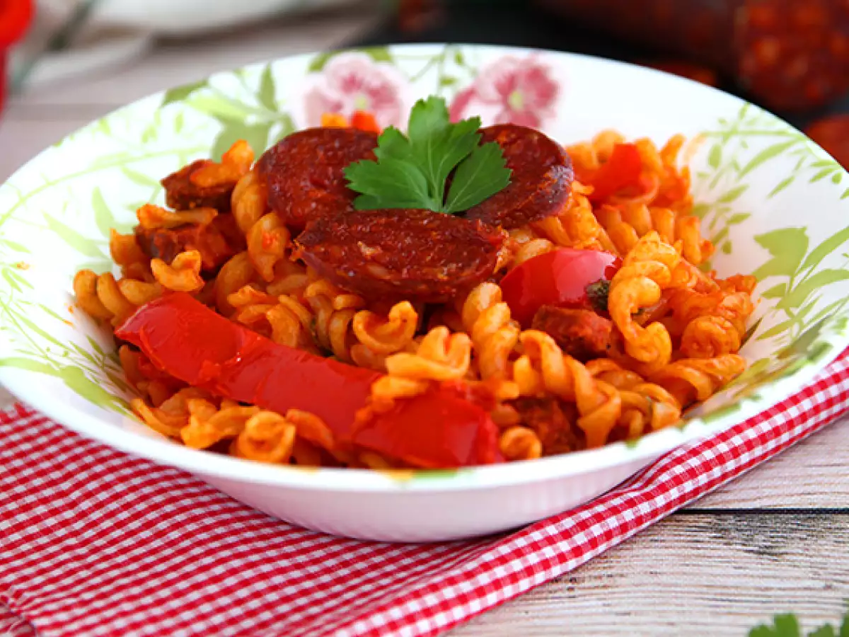 Ζυμαρικά με chorizo - φωτογραφία 5